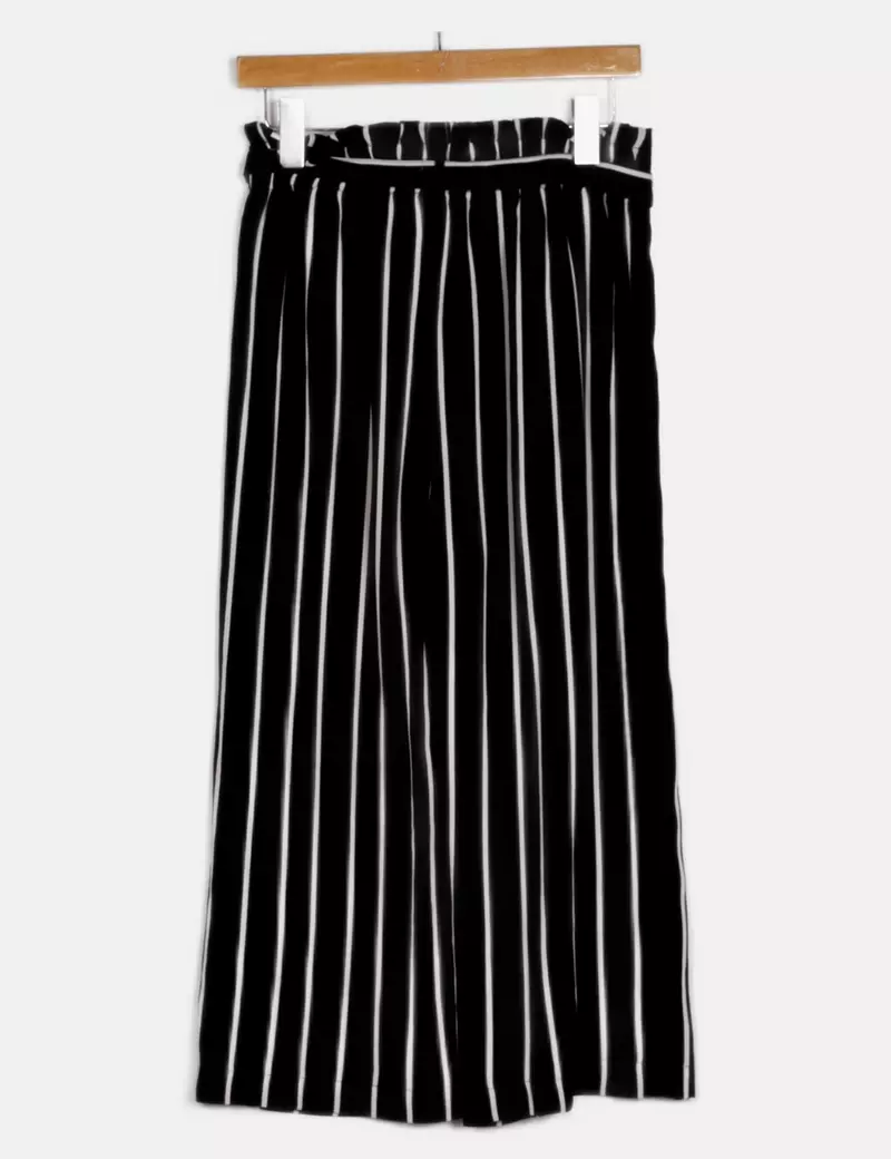 Stradivarius Pantalones de tela Rectos