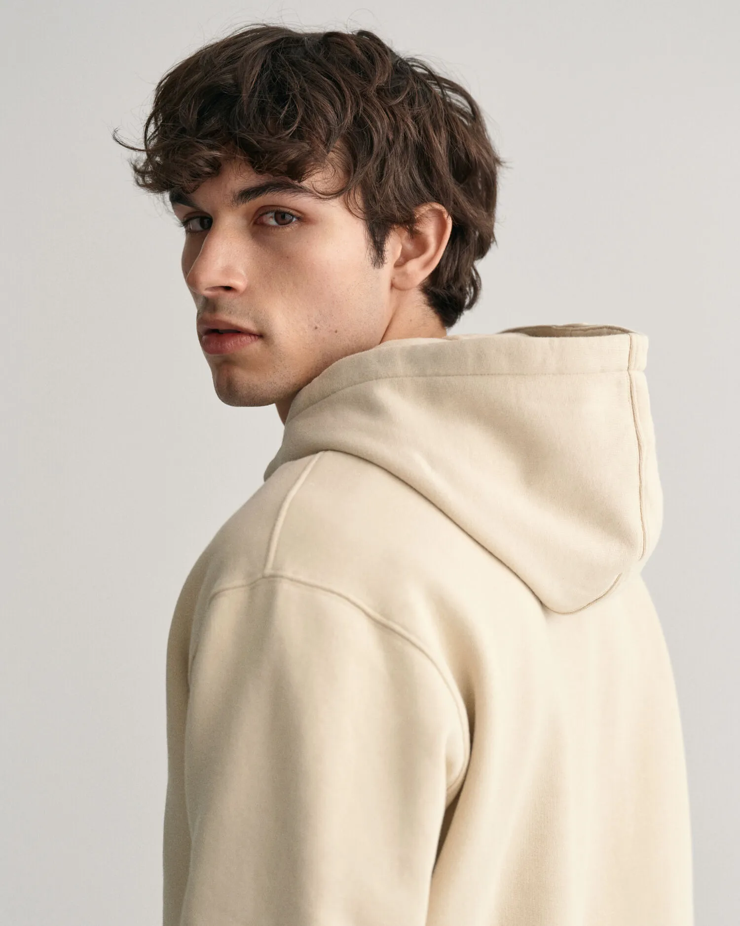Sudadera con capucha con el logotipo GANT