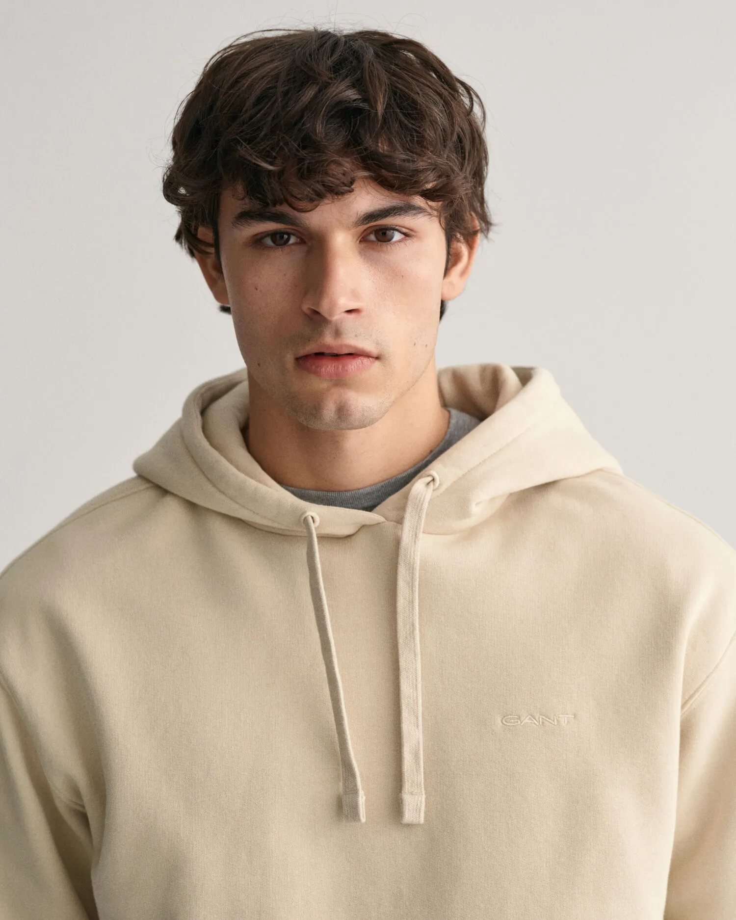 Sudadera con capucha con el logotipo GANT