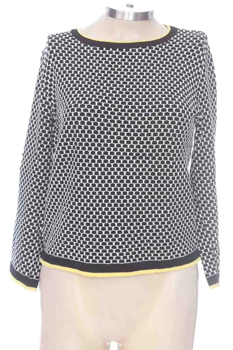 SWEATER COLOR NEGRO  KONTATTO