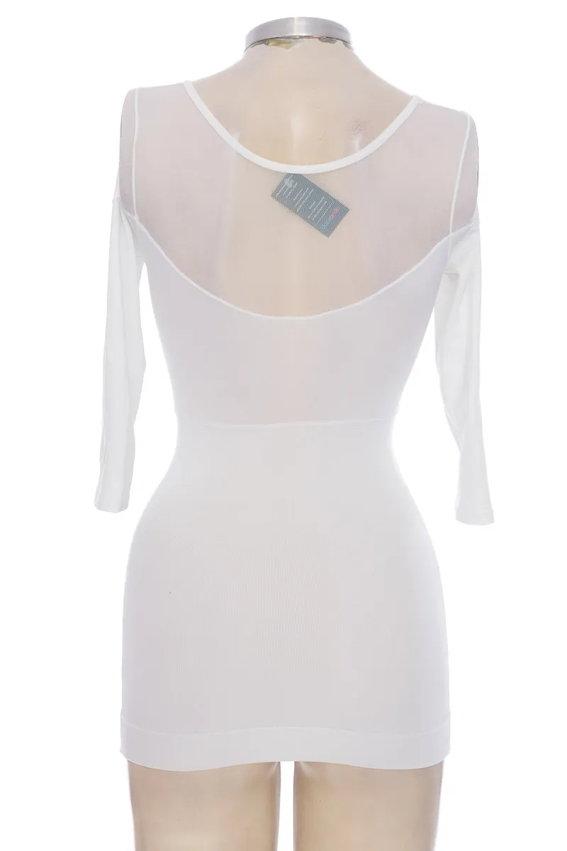 TOP / CAMISETA COLOR BLANCO  SAMSARA