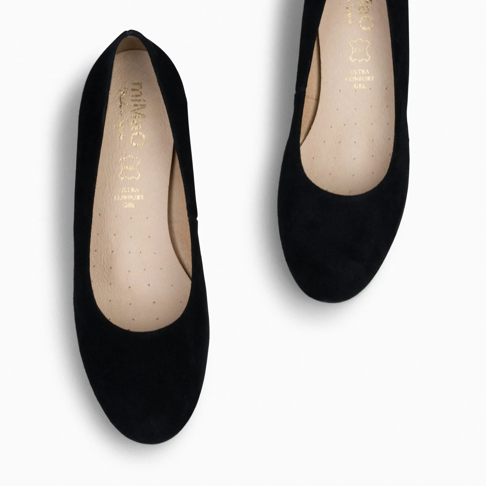 URBAN REDONDO – Zapatos de tacón bajo de ante NEGRO