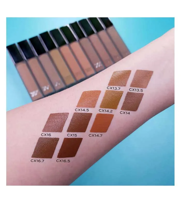 XX REVOLUTION  CORRECTOR LíQUIDO SUPER FIXX CONCEALXX  CX10.5
