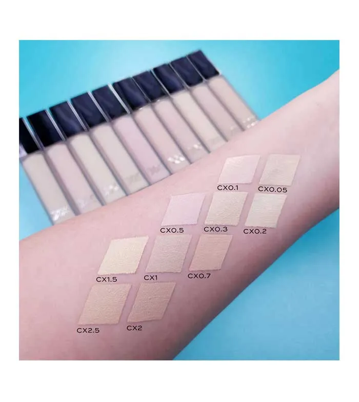 XX REVOLUTION  CORRECTOR LíQUIDO SUPER FIXX CONCEALXX  CX10.5