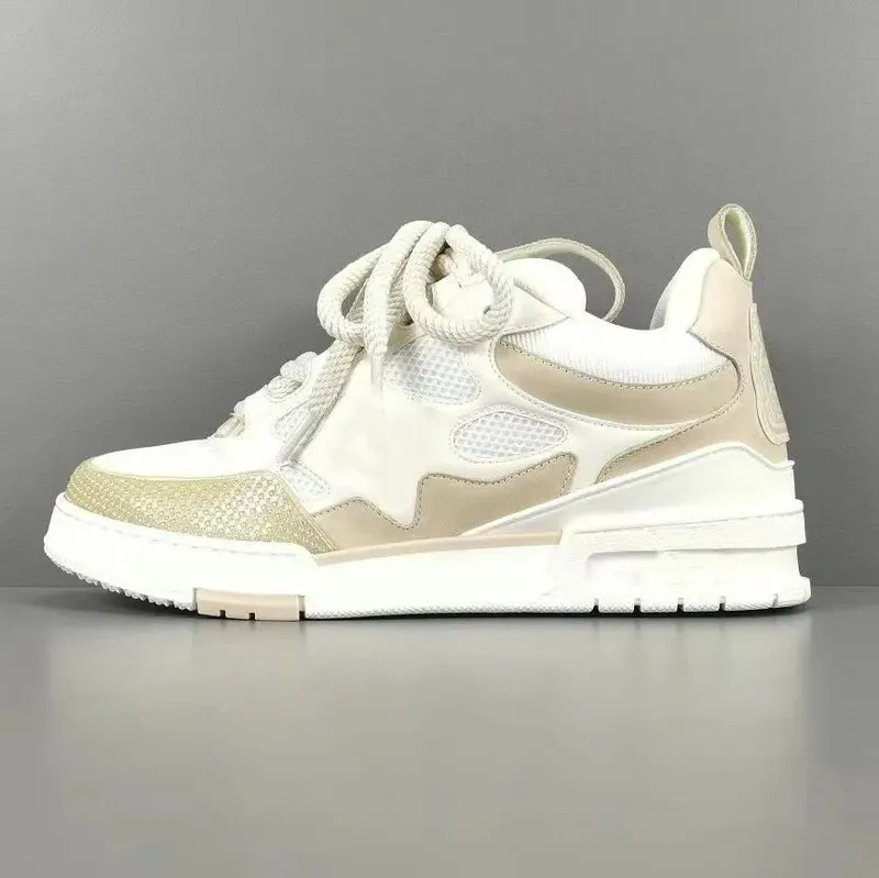 Zapatillas de zapatilla de zapatillas de lujo para hombres zapatos negros bajos bajos zapatos casuales zapatos de goma de goma a