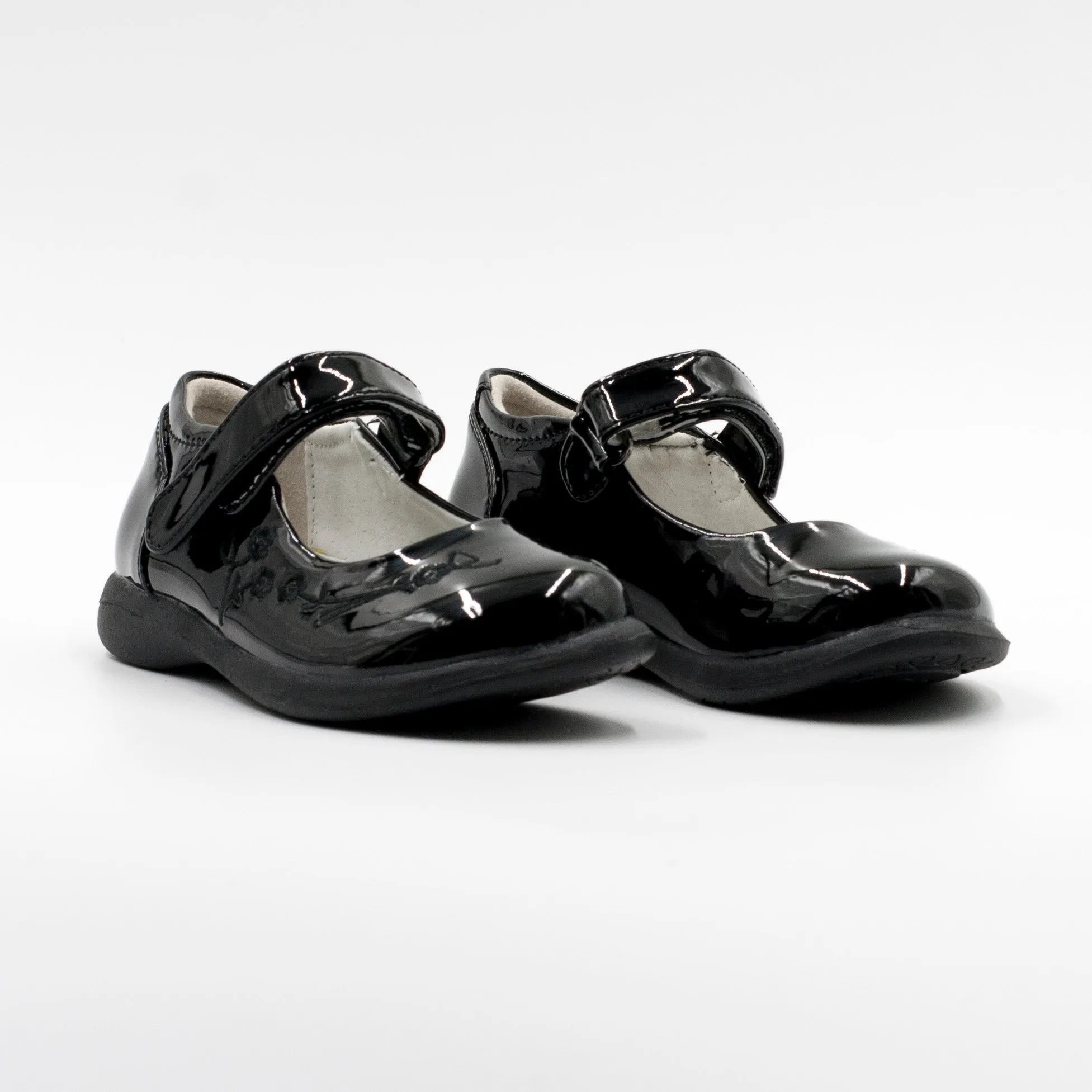 Zapato Charol Bamboo Nia con Velcro
