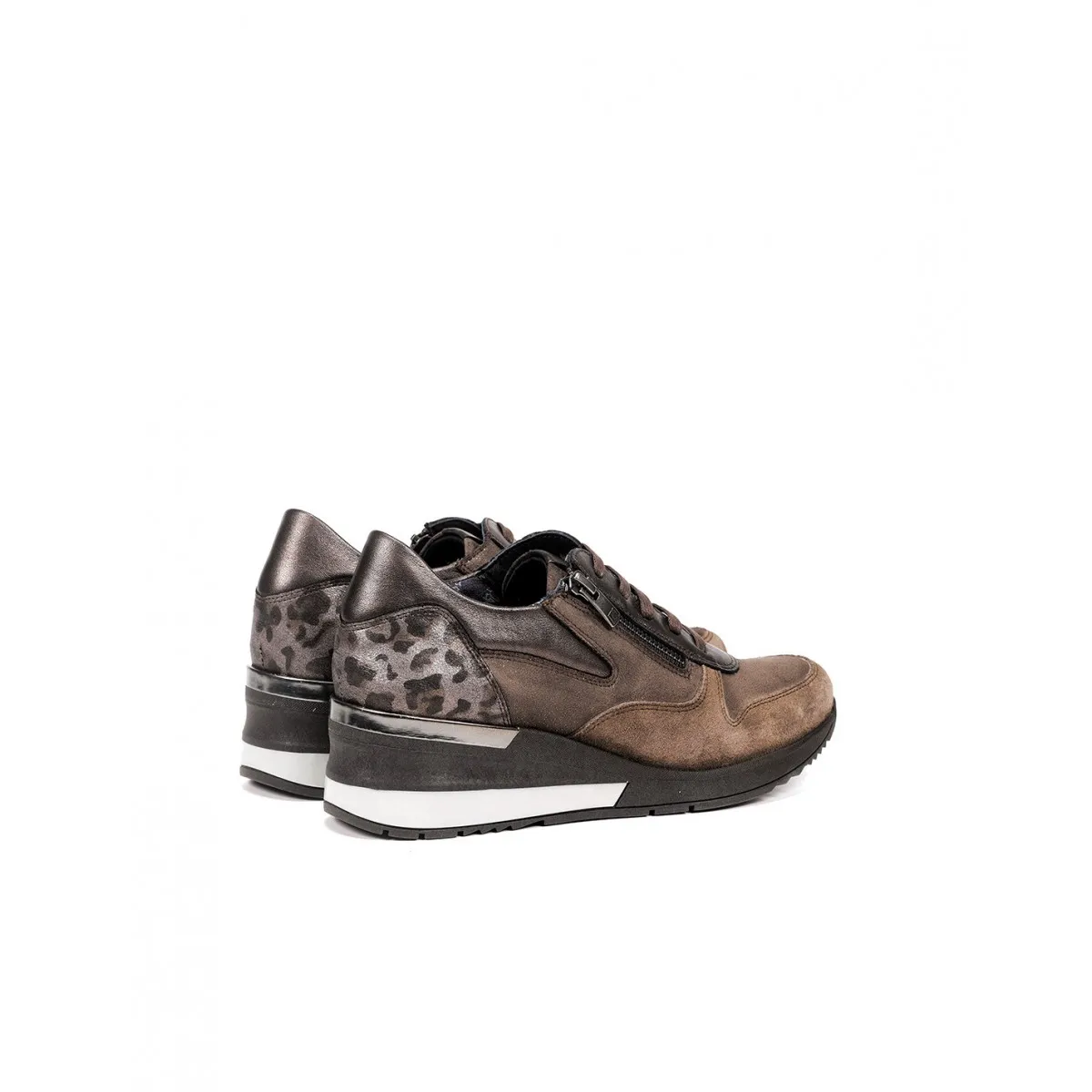 Zapato Deportivo de Mujer Dorking by Fluchos Marrón D8589