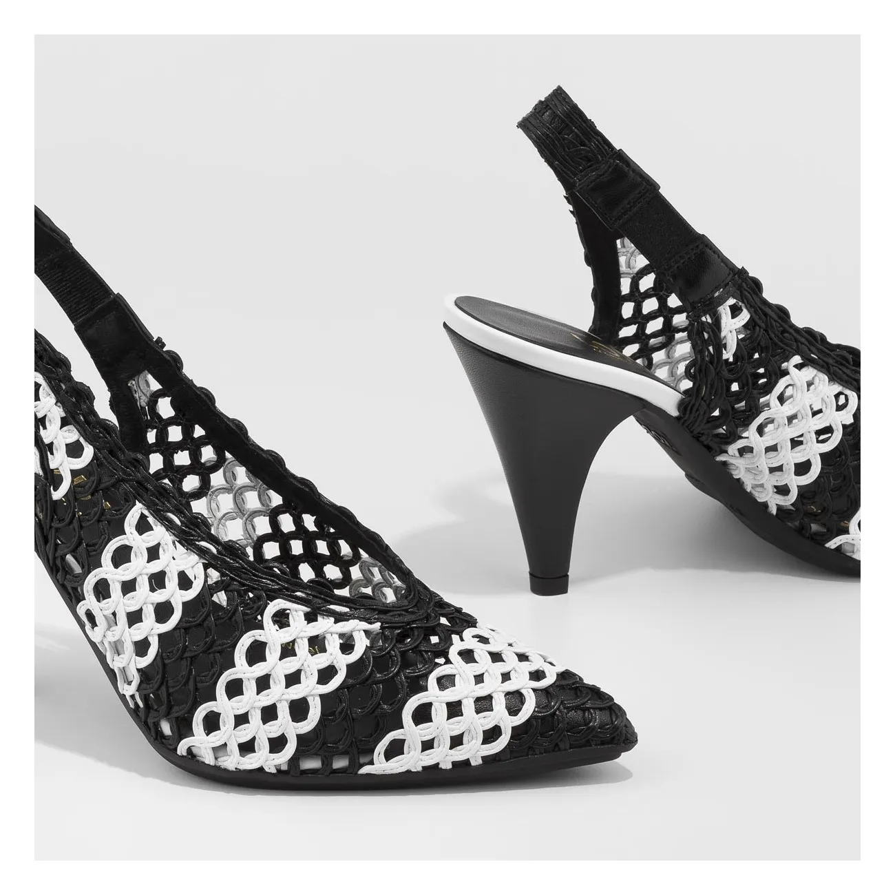 ZAPATOS DE SALÓN NEGROS SEYMOR