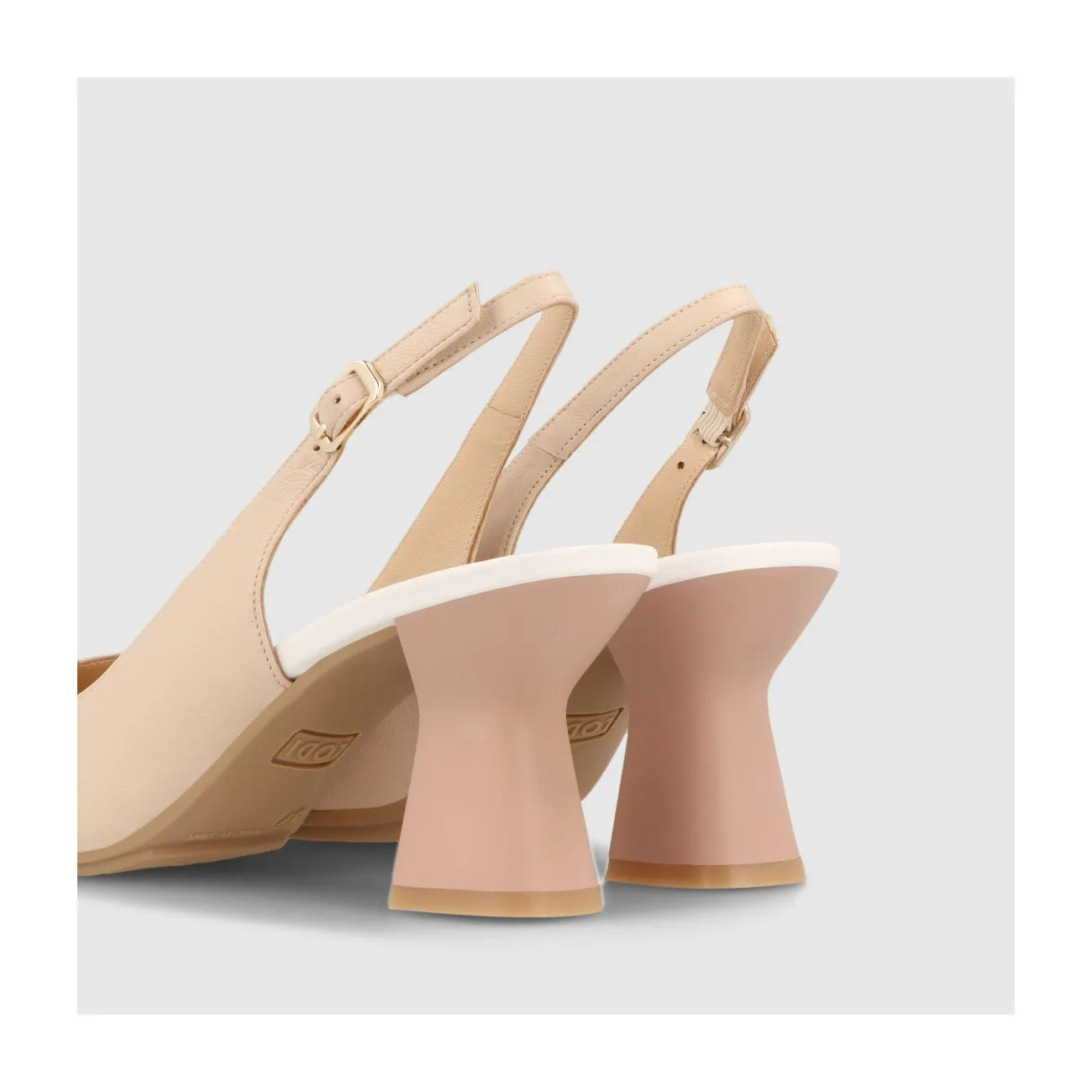 ZAPATOS DE SALÓN NUDE MIL3102