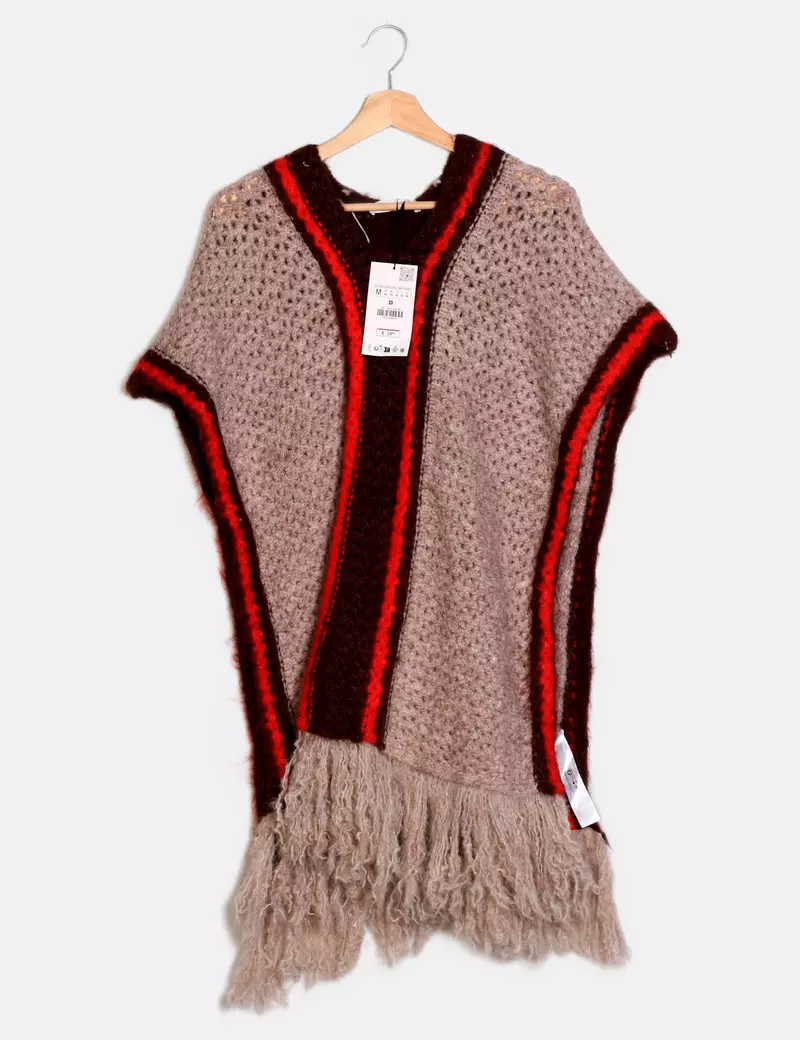 Zara Capa y poncho de punto